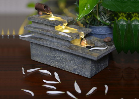 Dekorasi rumah Polyresin Indoor Light Up Air Mancur pemasok